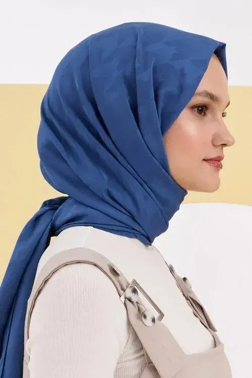 İpek Jakar Şal Kazayağı Desen