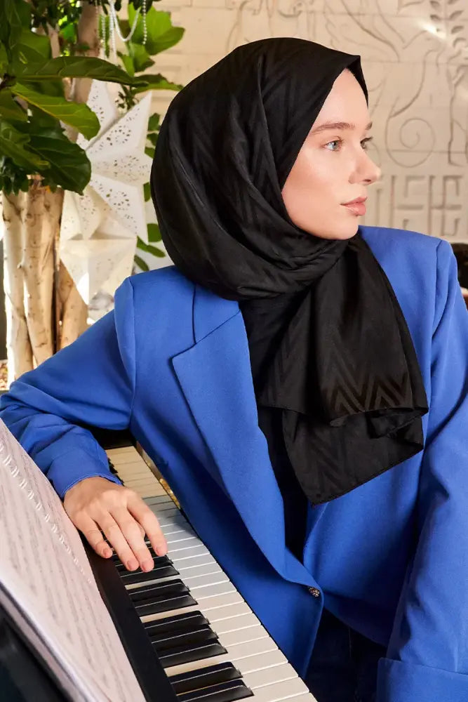 Silk Jacquard Shawl Chevron Pattern