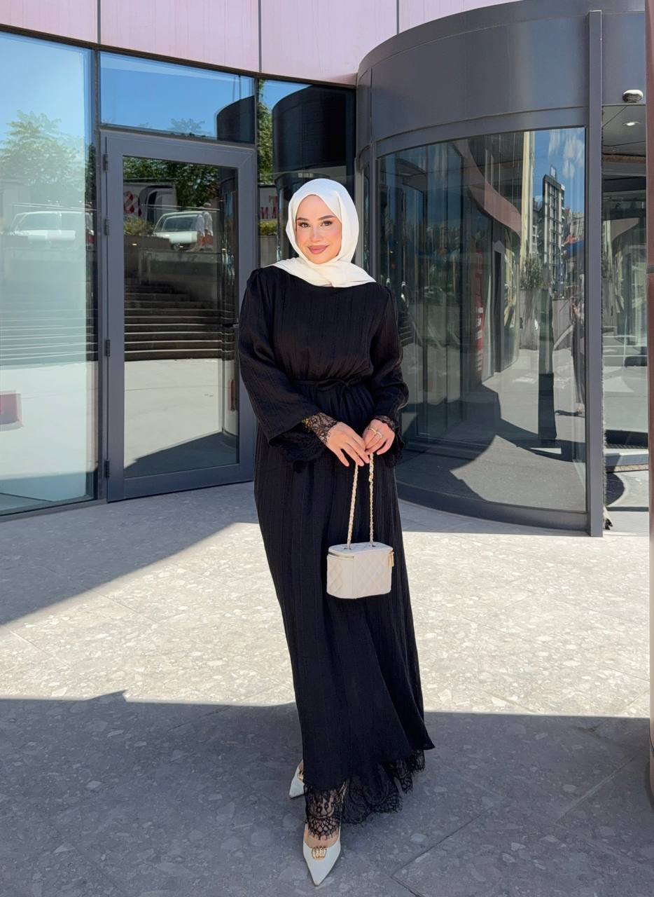 1017 Duru Dantel Elbise