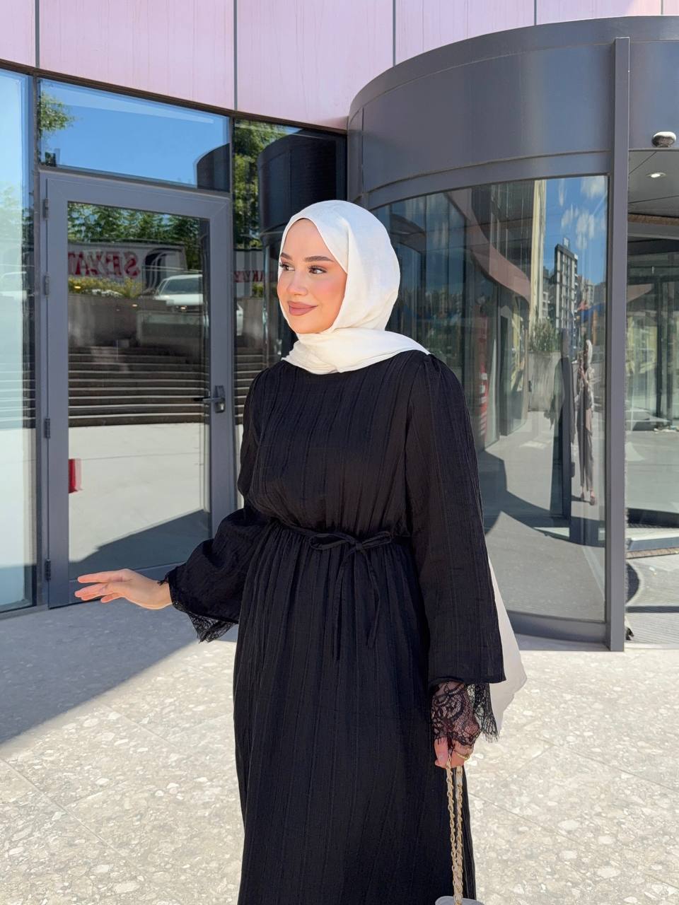 1017 Duru Dantel Elbise